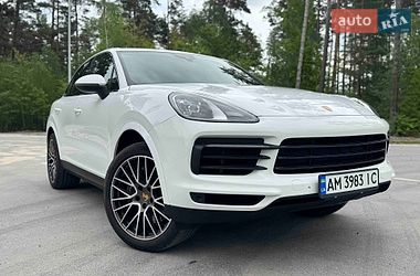 Внедорожник / Кроссовер Porsche Cayenne 2021 в Житомире