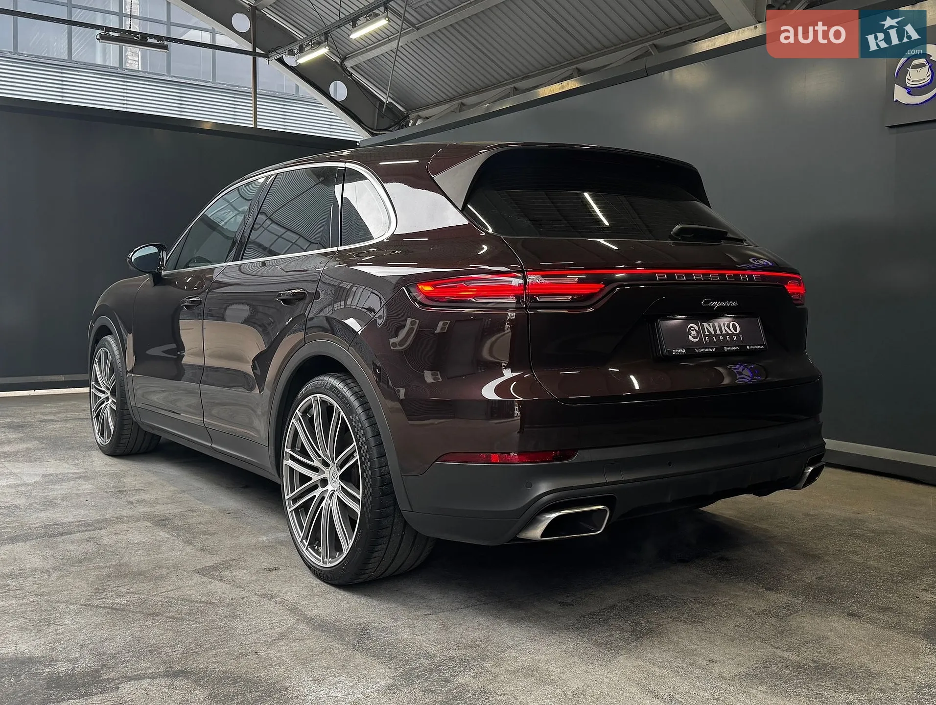 2018 Porsche Cayenne - мініатюра 7