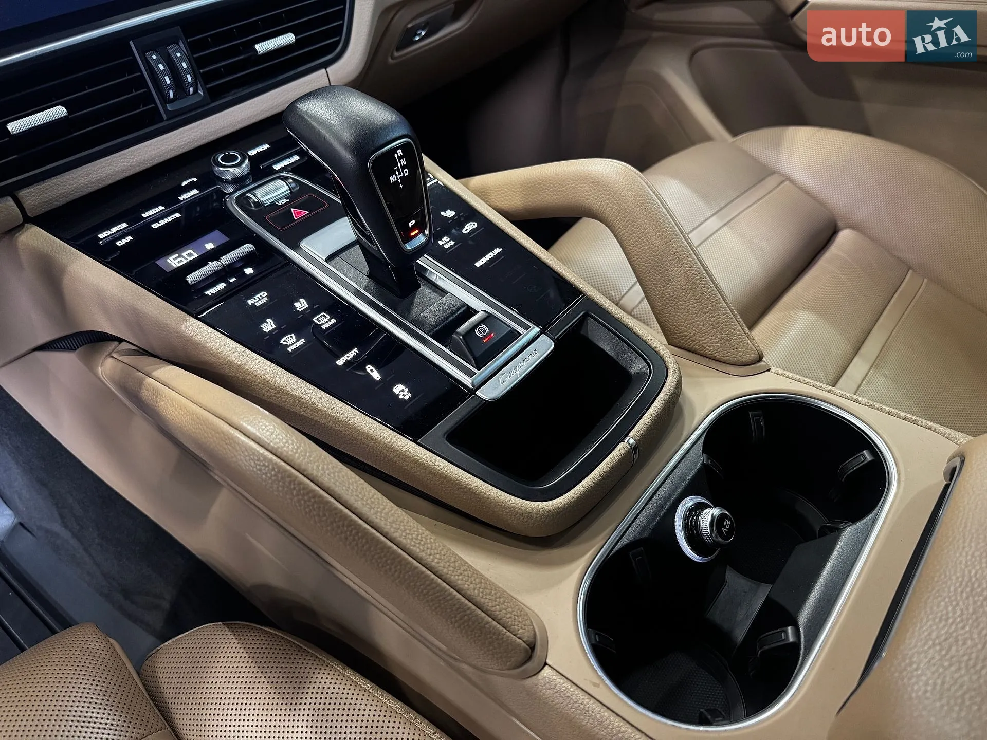 2018 Porsche Cayenne - мініатюра 28
