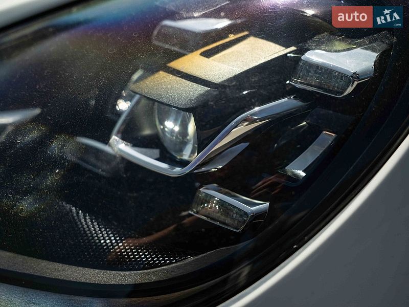 Внедорожник / Кроссовер Porsche Cayenne 2014 в Черновцах