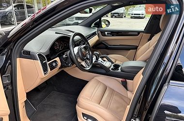 Внедорожник / Кроссовер Porsche Cayenne 2018 в Днепре
