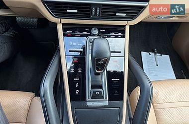 Внедорожник / Кроссовер Porsche Cayenne 2018 в Днепре