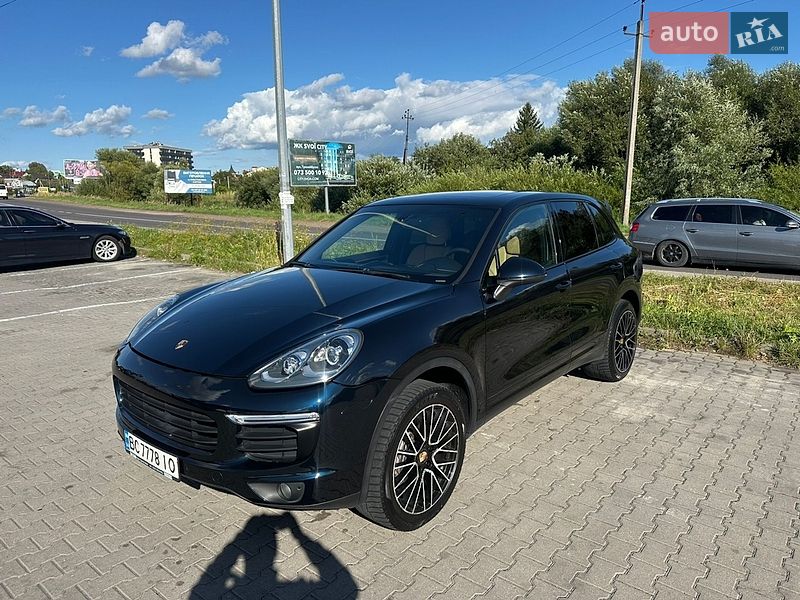 Внедорожник / Кроссовер Porsche Cayenne 2017 в Львове