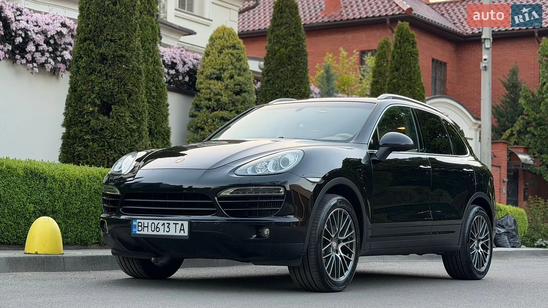 2011 Porsche Cayenne - мініатюра 12