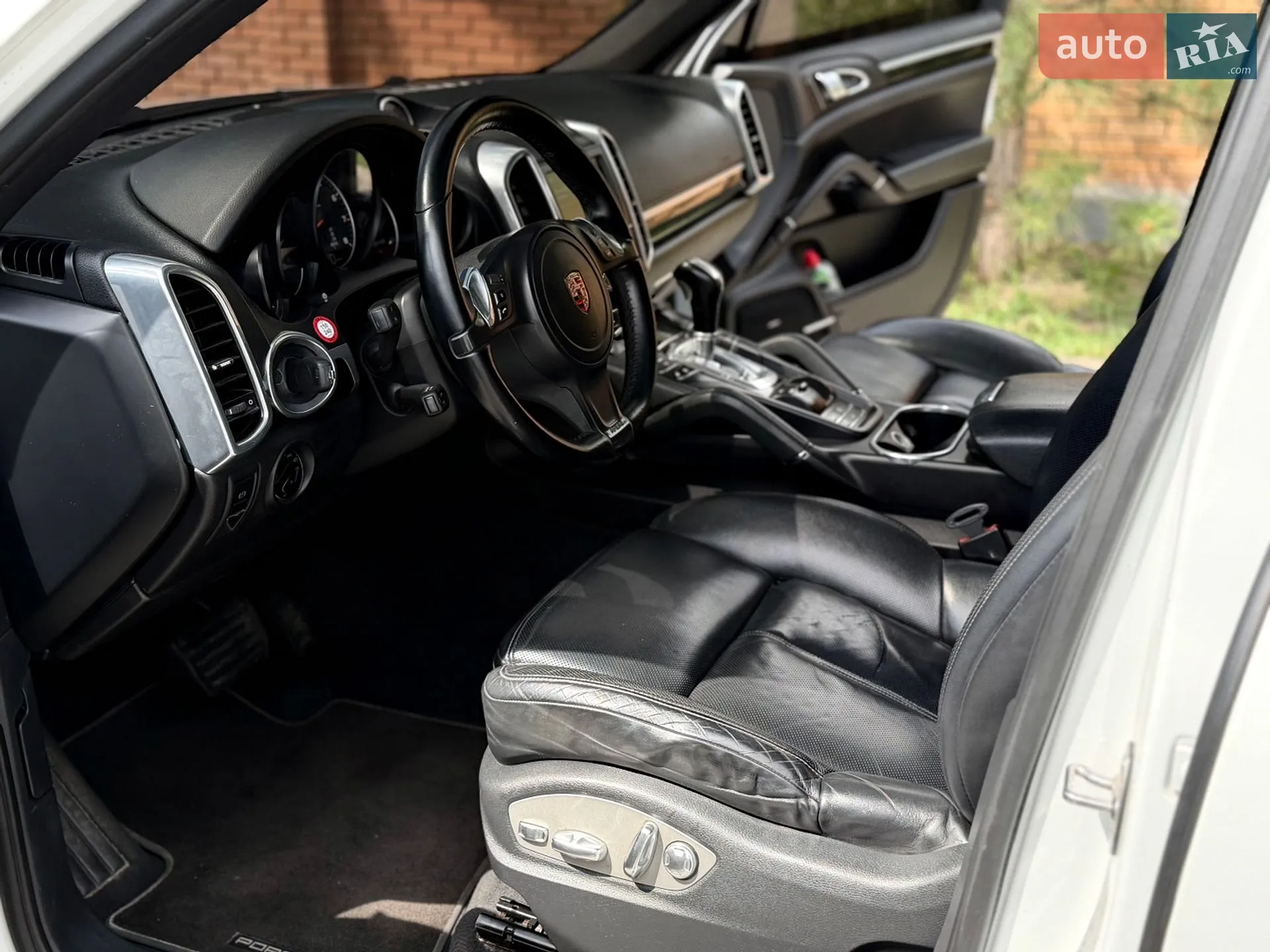 2012 Porsche Cayenne - мініатюра 13