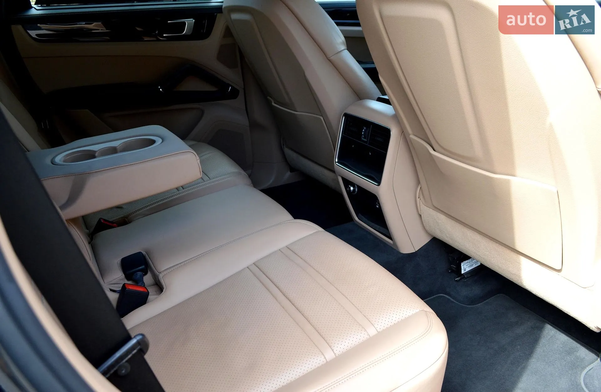 2019 Porsche Cayenne - мініатюра 60