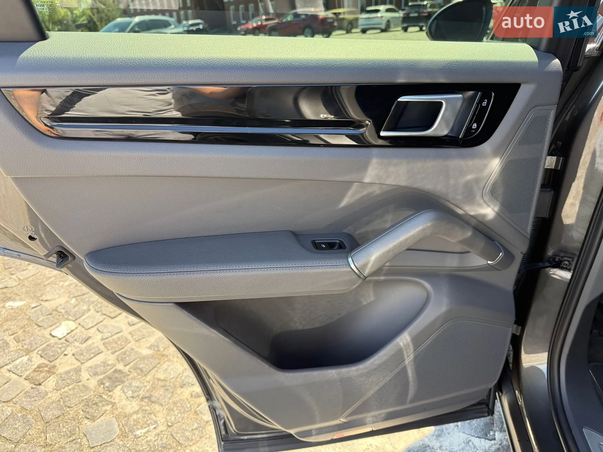 2019 Porsche Cayenne - мініатюра 18
