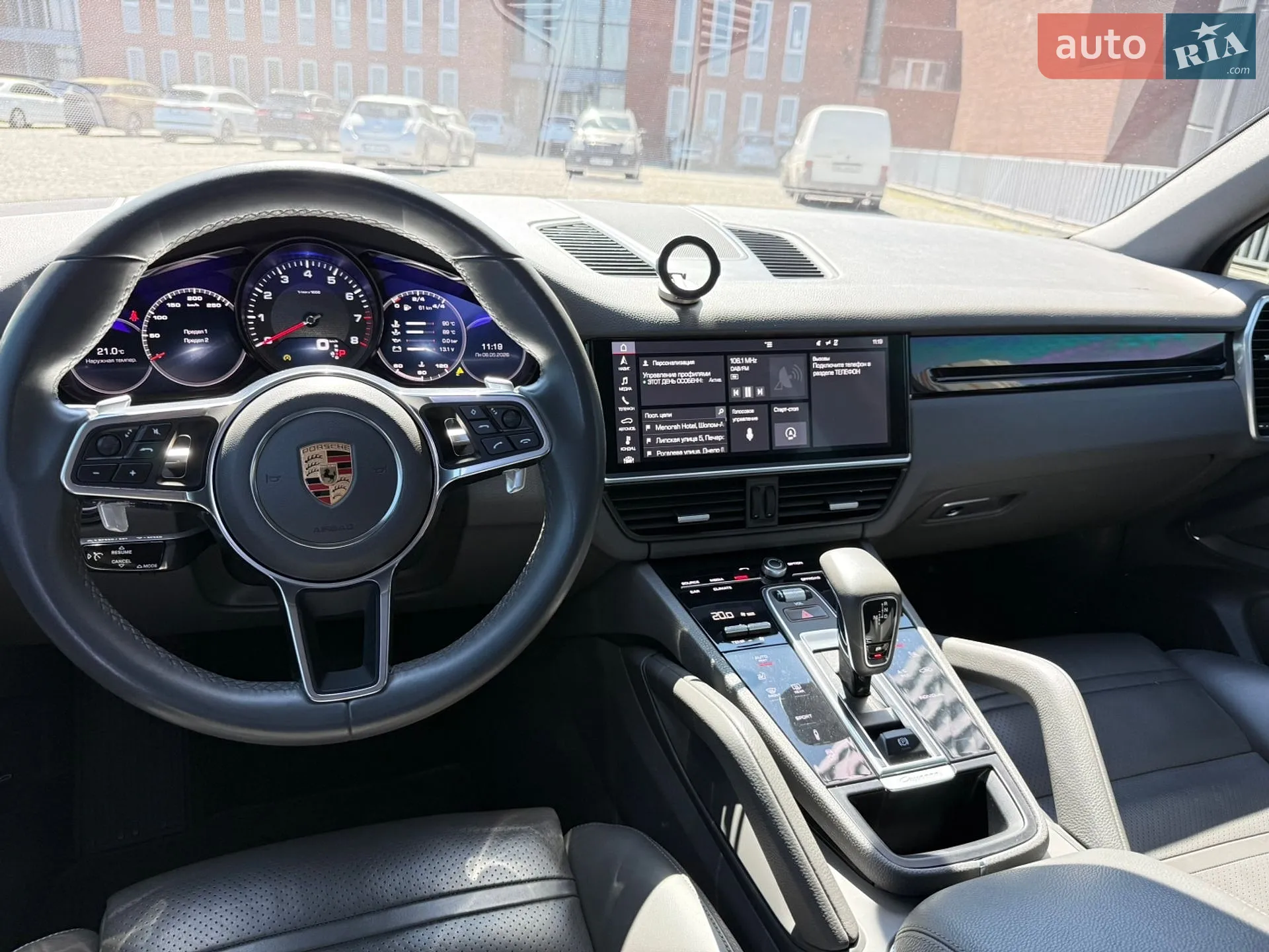 2019 Porsche Cayenne - мініатюра 23