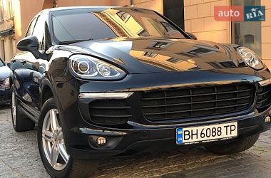Внедорожник / Кроссовер Porsche Cayenne 2015 в Одессе