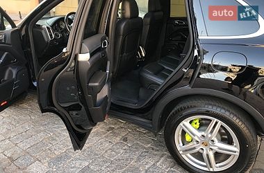 Внедорожник / Кроссовер Porsche Cayenne 2015 в Одессе
