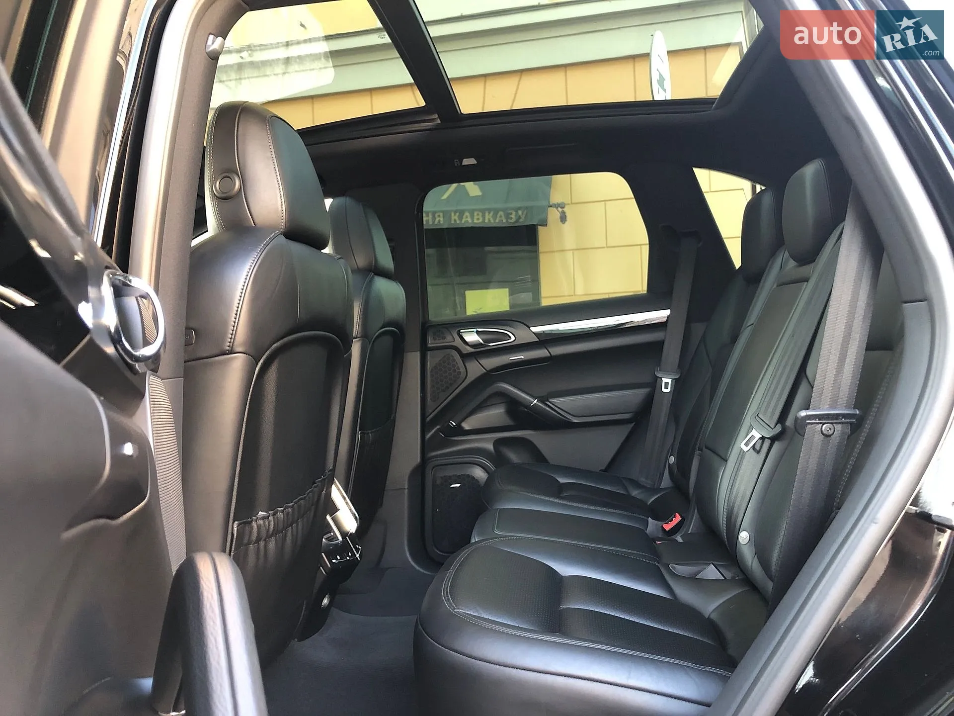 2015 Porsche Cayenne - мініатюра 24