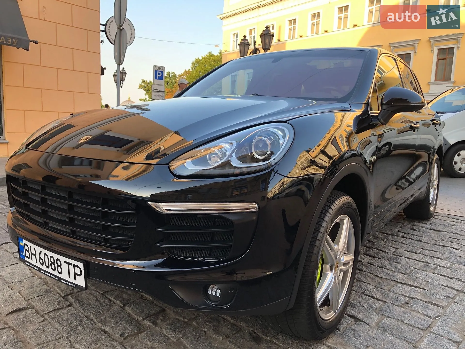 2015 Porsche Cayenne - мініатюра 7