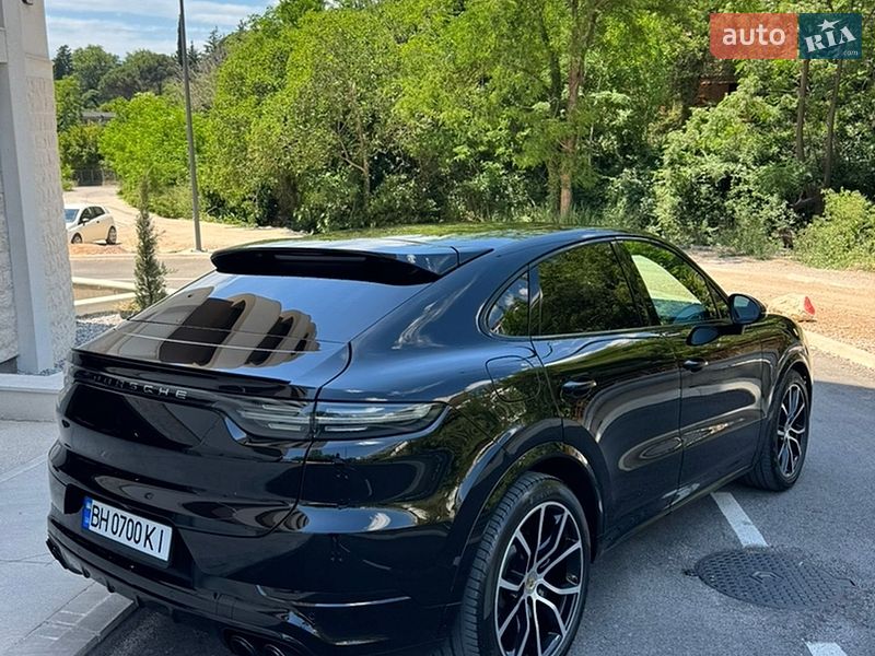 Внедорожник / Кроссовер Porsche Cayenne 2019 в Одессе