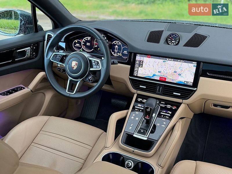 Внедорожник / Кроссовер Porsche Cayenne 2020 в Киеве