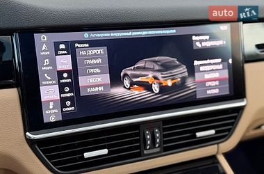 Внедорожник / Кроссовер Porsche Cayenne 2020 в Киеве
