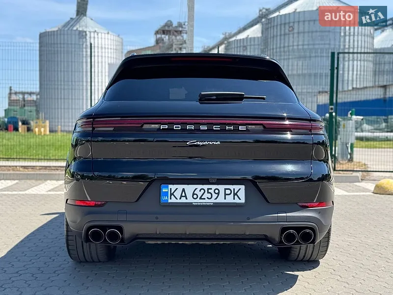 Porsche Cayenne 2023 VIN WP1ZZZ9YZRDA01873 фото оголошення 7 з 126