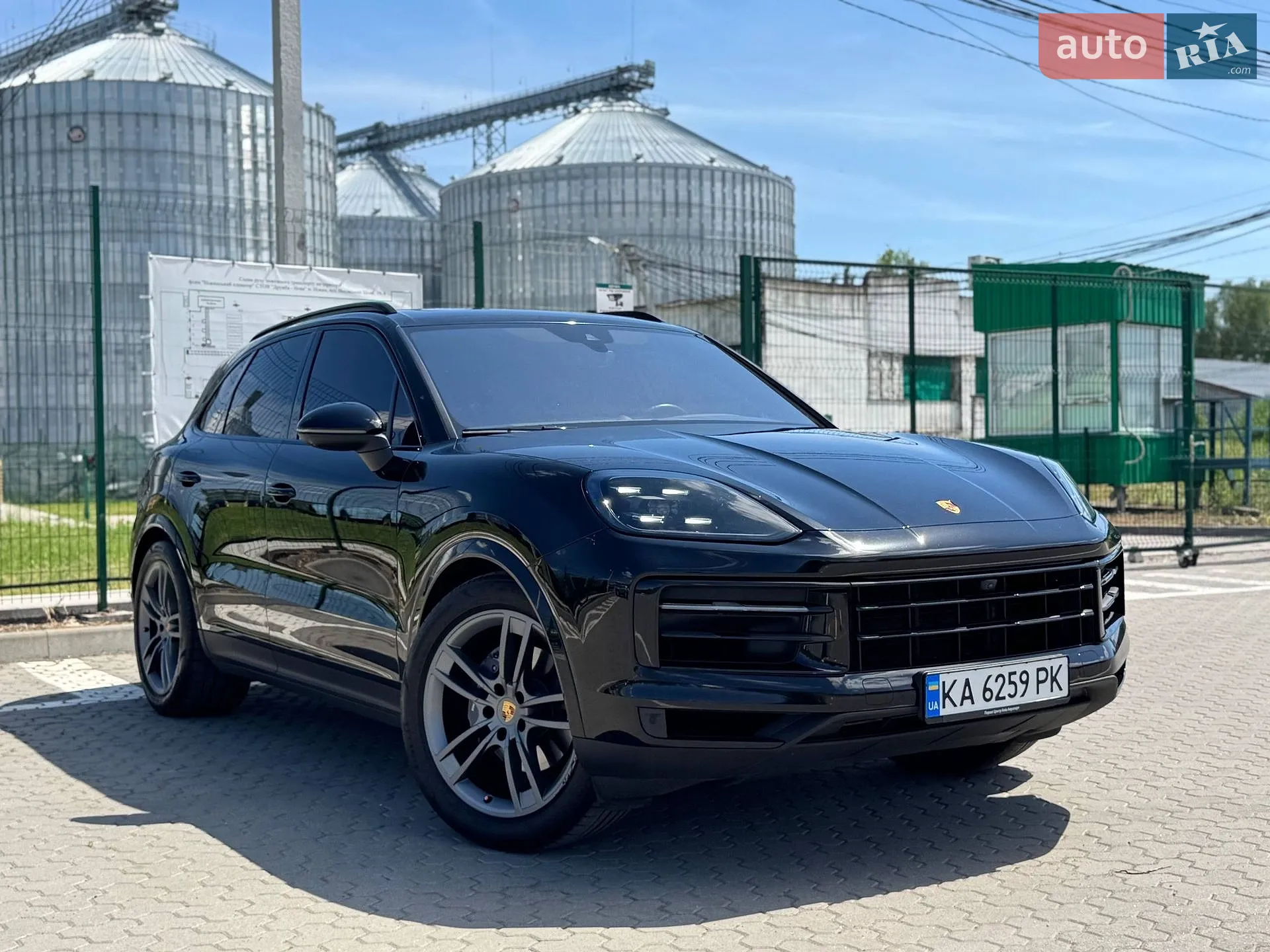 2023 Porsche Cayenne - мініатюра 5