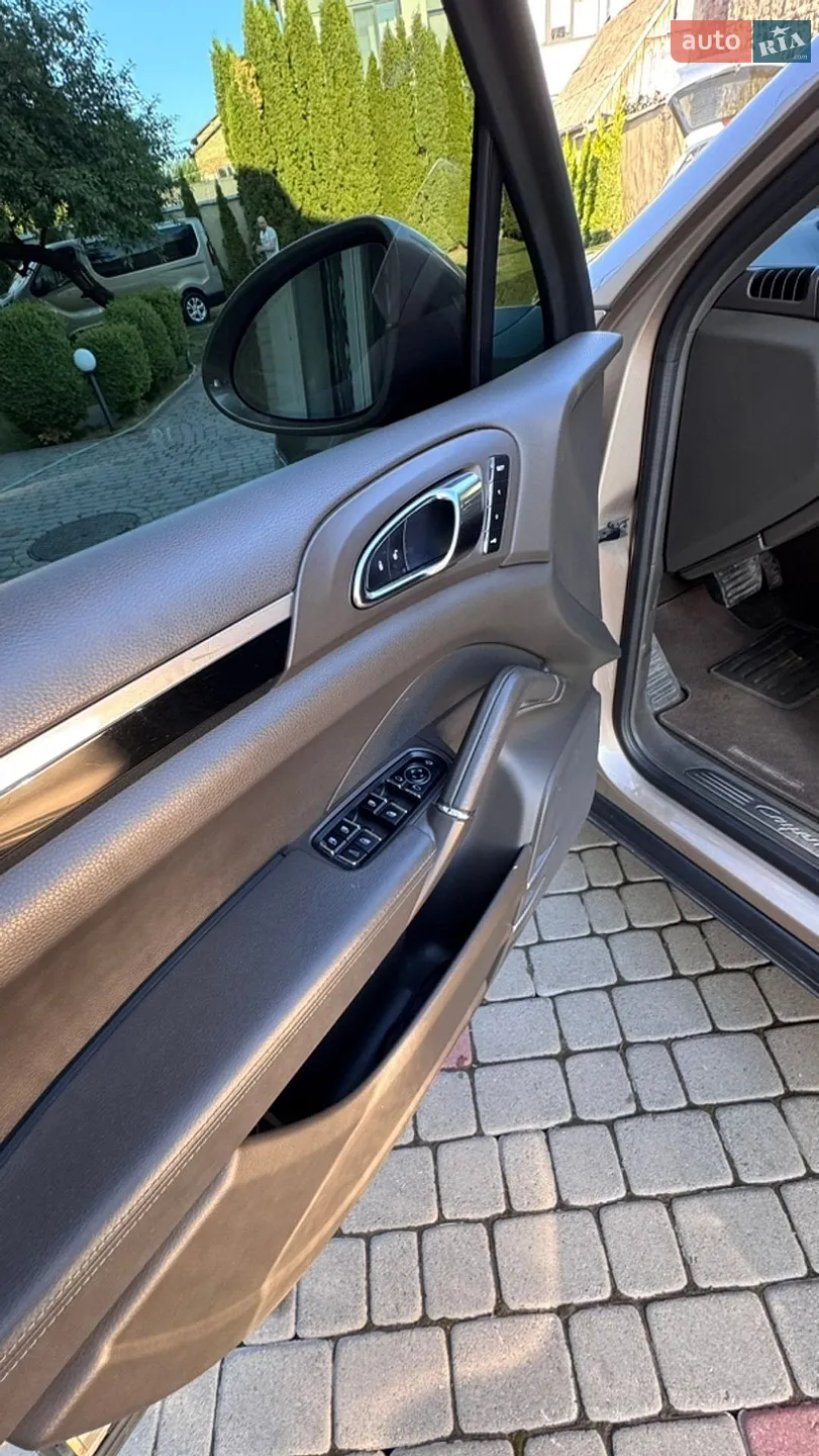 2015 Porsche Cayenne - мініатюра 17