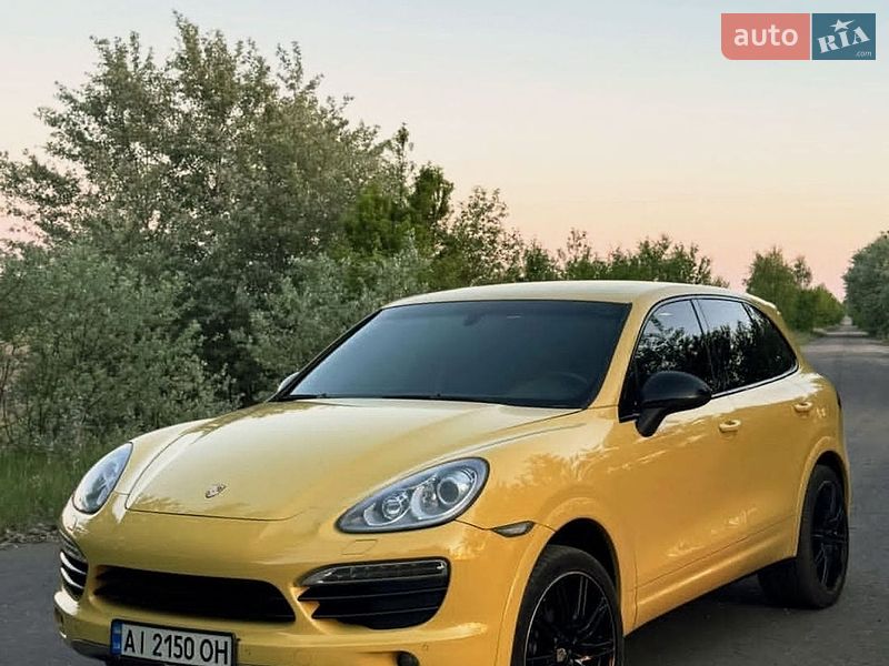 Внедорожник / Кроссовер Porsche Cayenne 2012 в Ровно