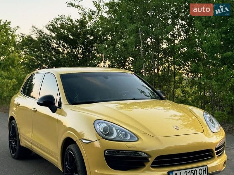 Внедорожник / Кроссовер Porsche Cayenne 2012 в Ровно
