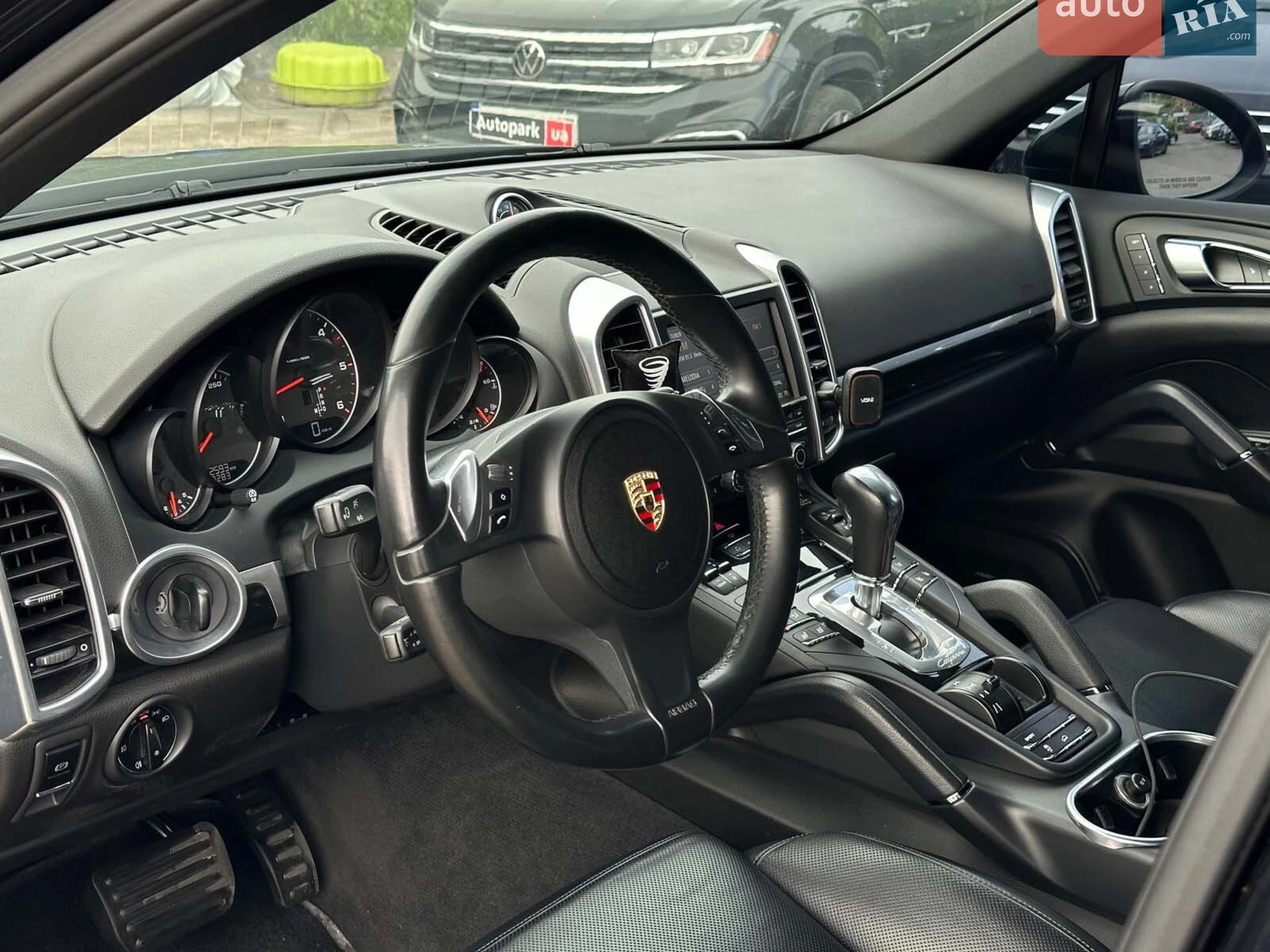 2012 Porsche Cayenne - мініатюра 28