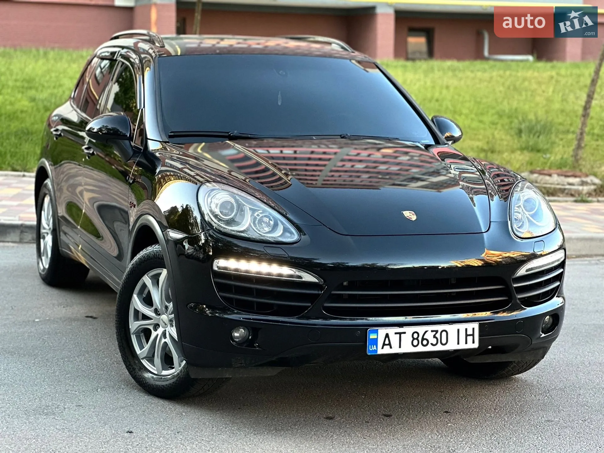 2011 Porsche Cayenne - мініатюра 4