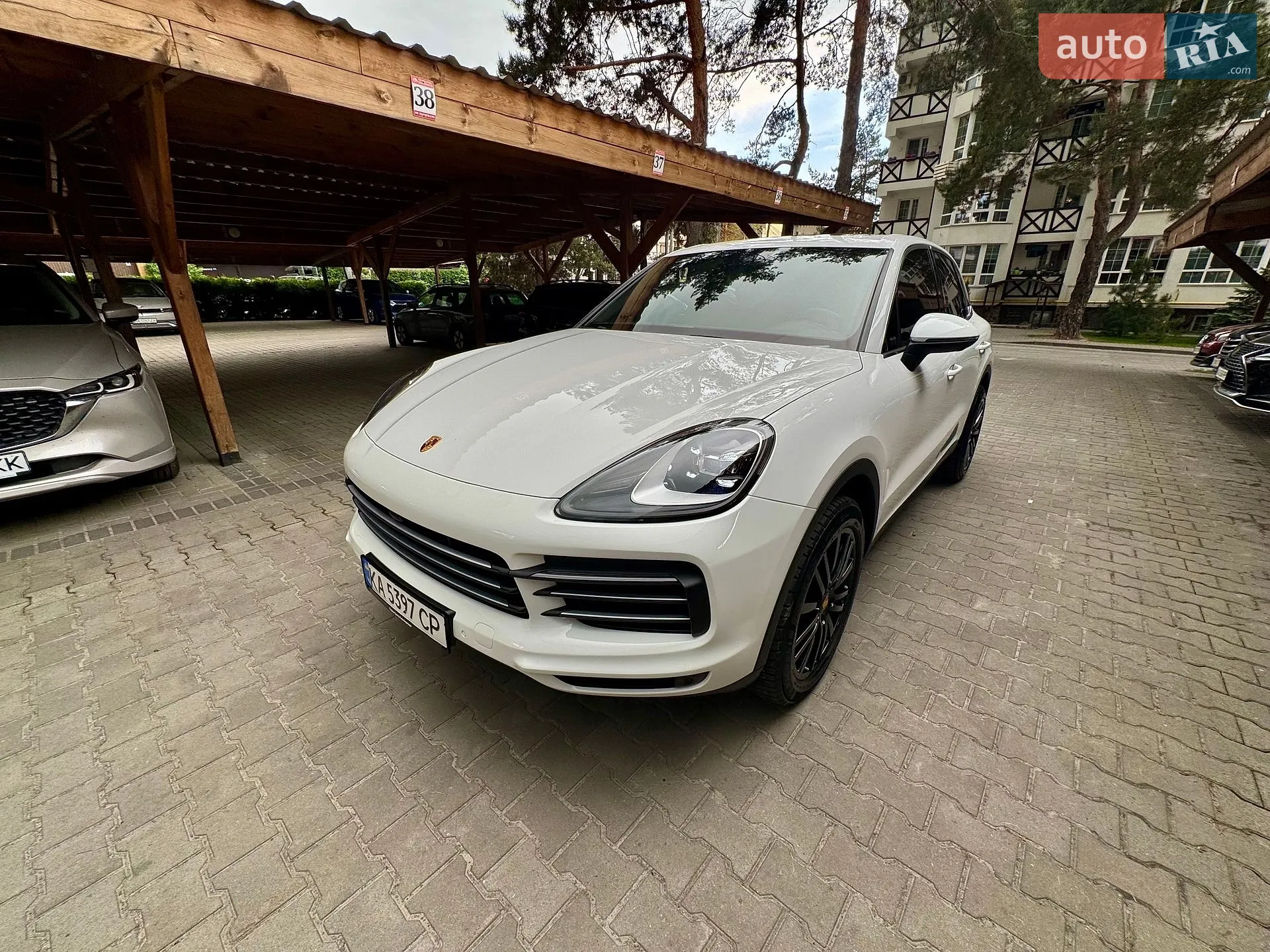 2017 Porsche Cayenne - мініатюра 6