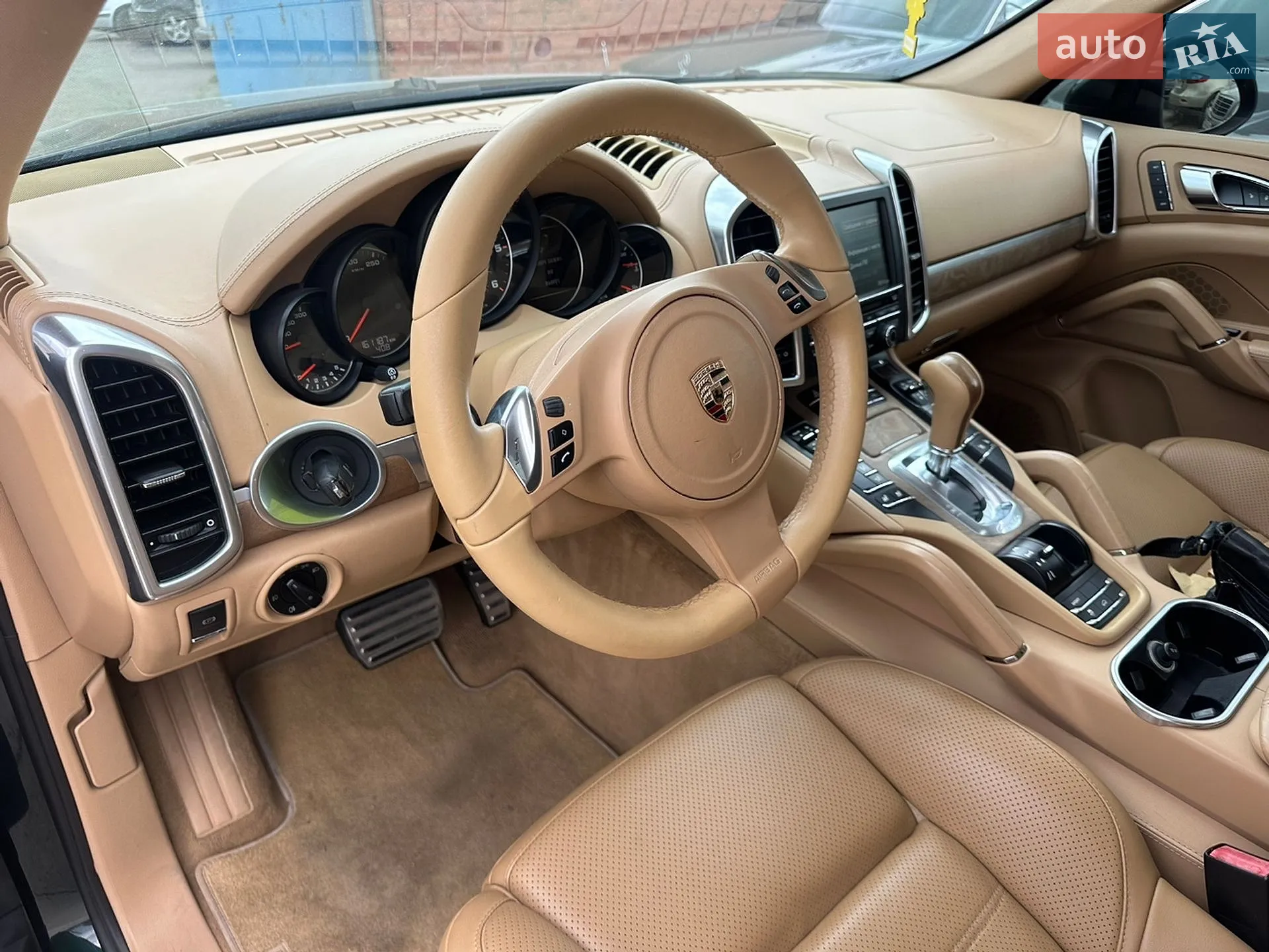 2012 Porsche Cayenne - мініатюра 15