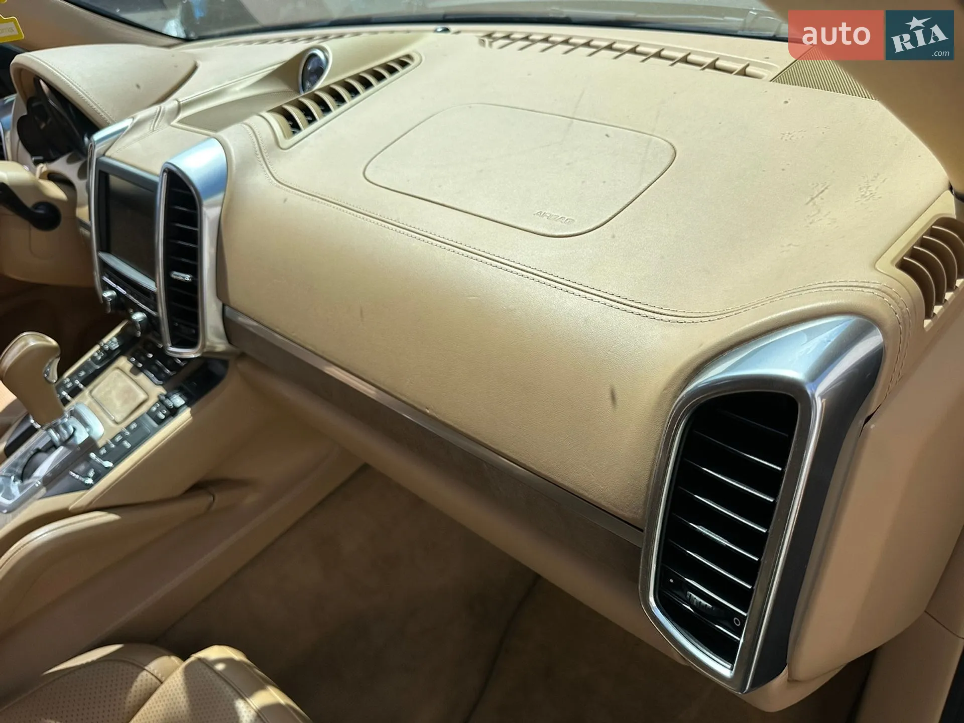 2012 Porsche Cayenne - мініатюра 22