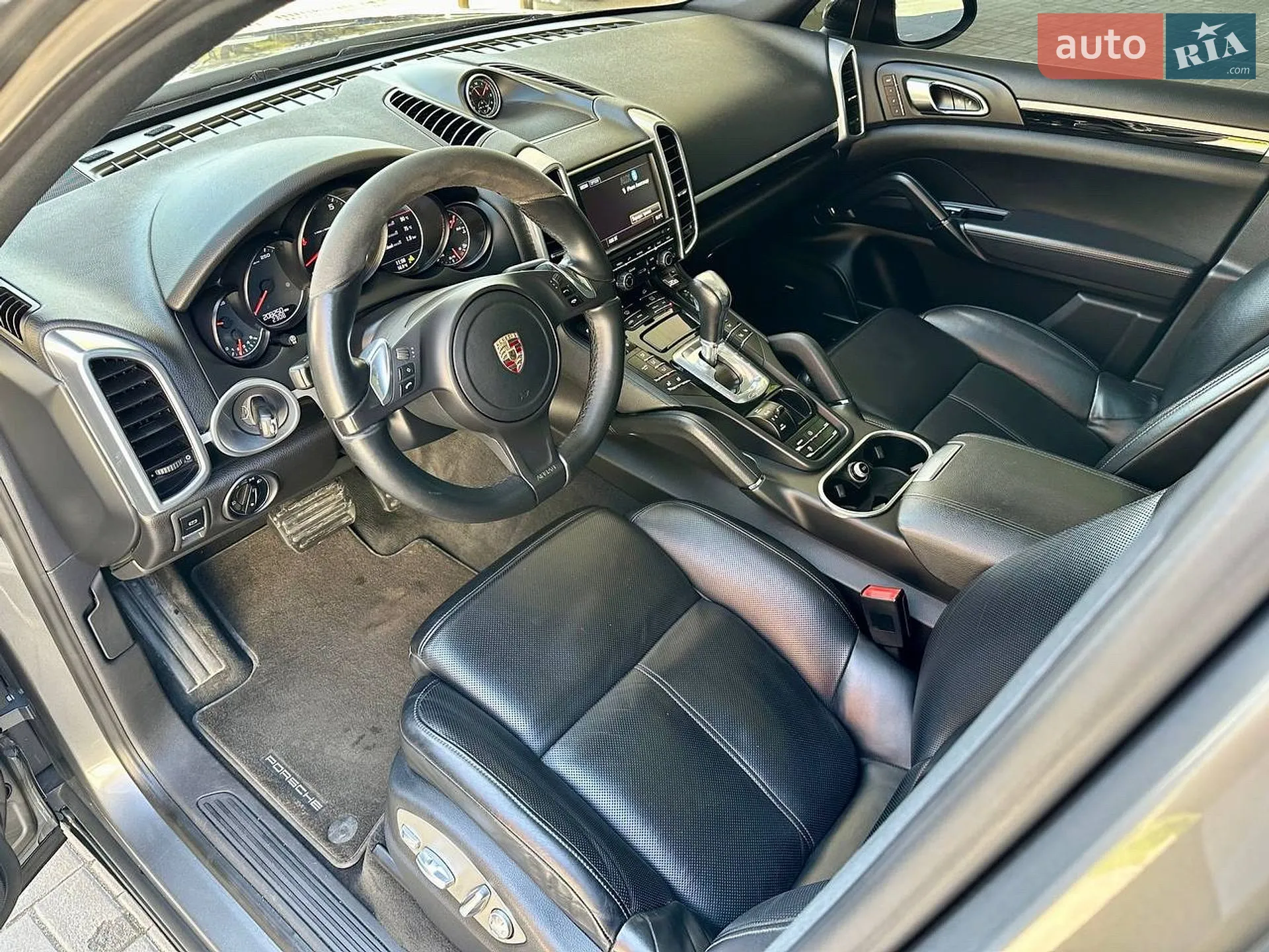 2013 Porsche Cayenne - мініатюра 8