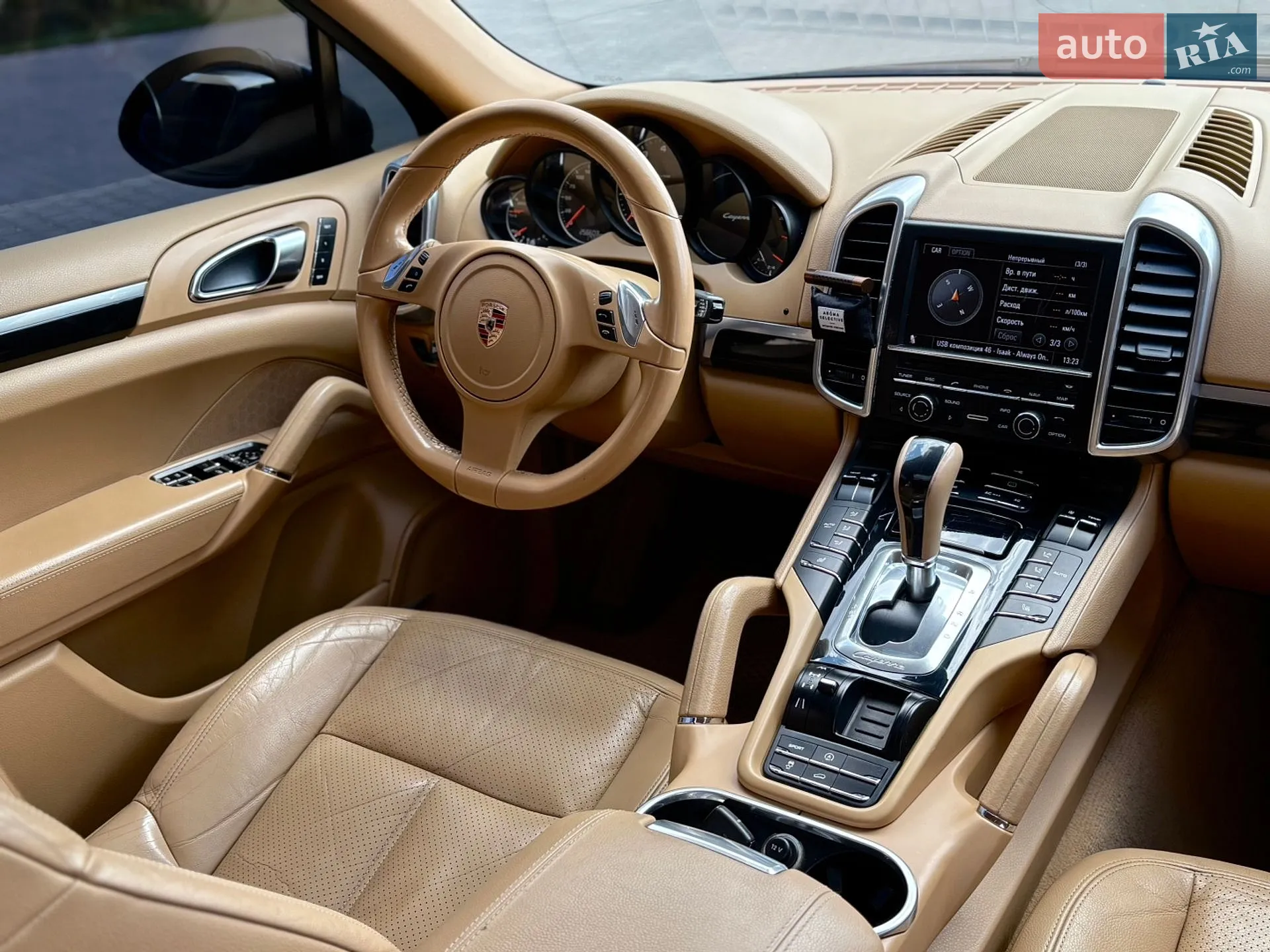 2012 Porsche Cayenne - мініатюра 15