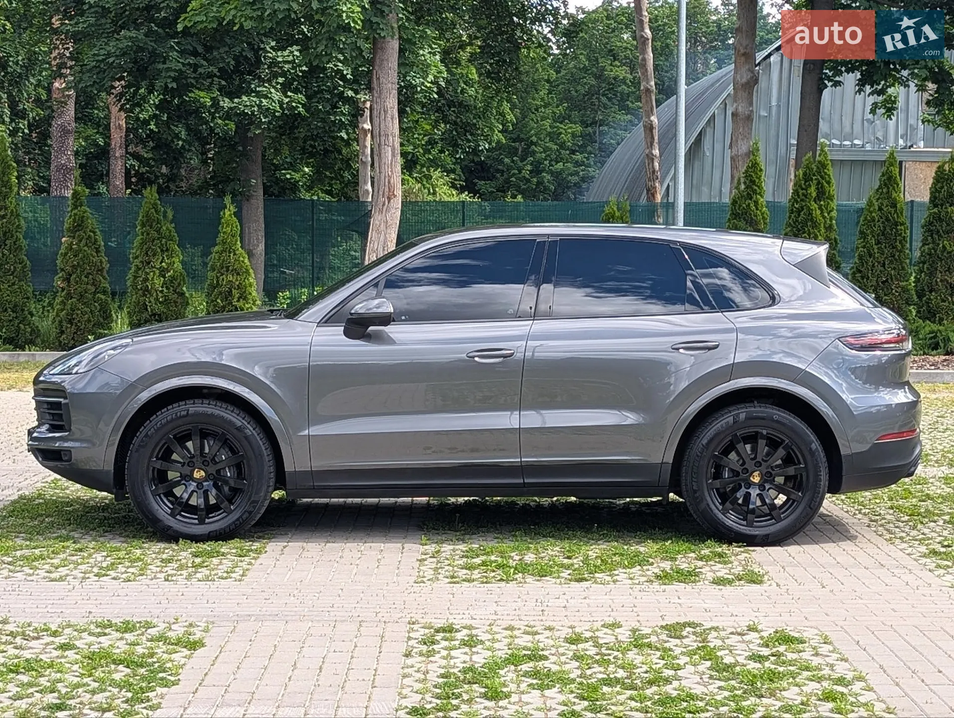 2019 Porsche Cayenne - мініатюра 8