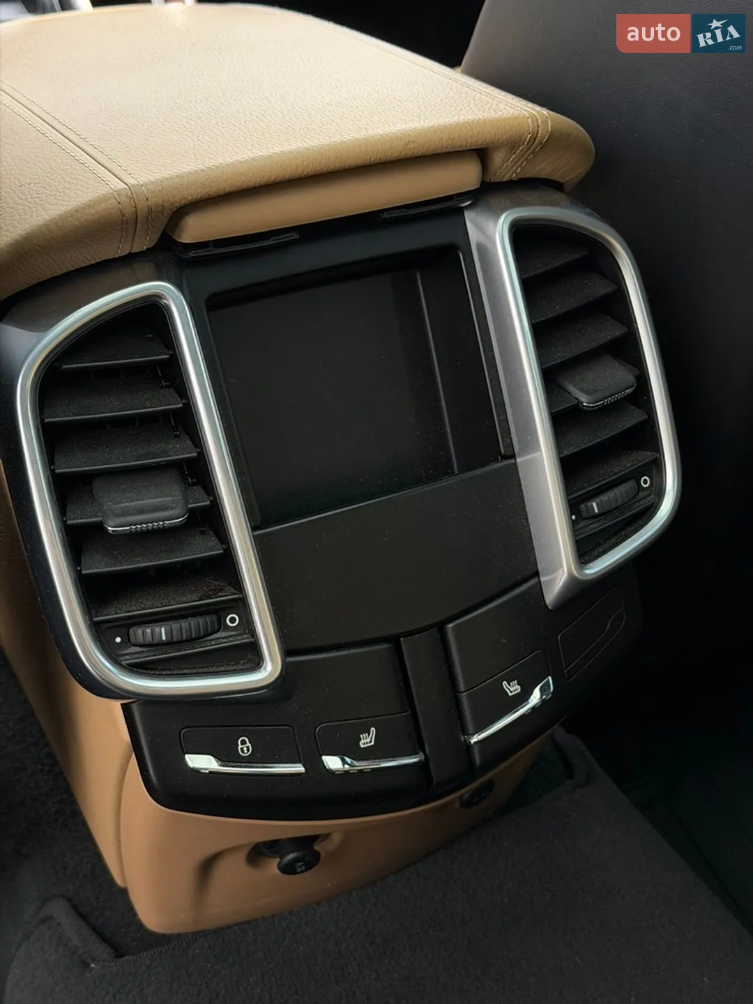 2015 Porsche Cayenne - мініатюра 20