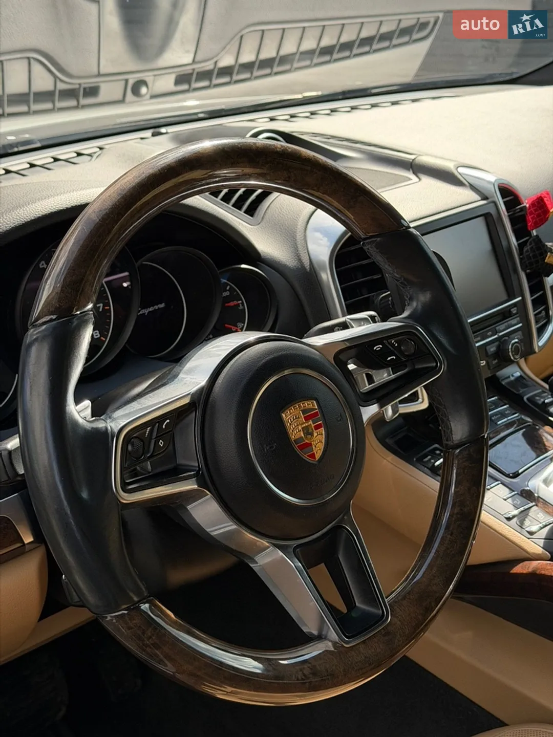 2015 Porsche Cayenne - мініатюра 27