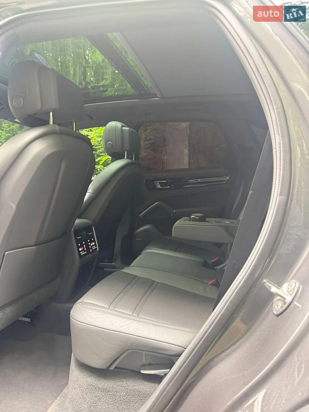 2021 Porsche Cayenne - мініатюра 3