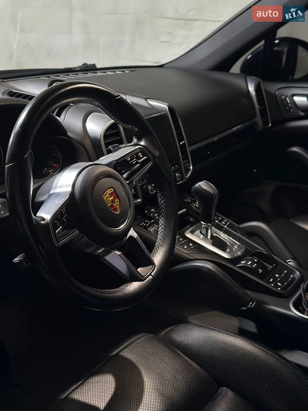 2017 Porsche Cayenne - мініатюра 14