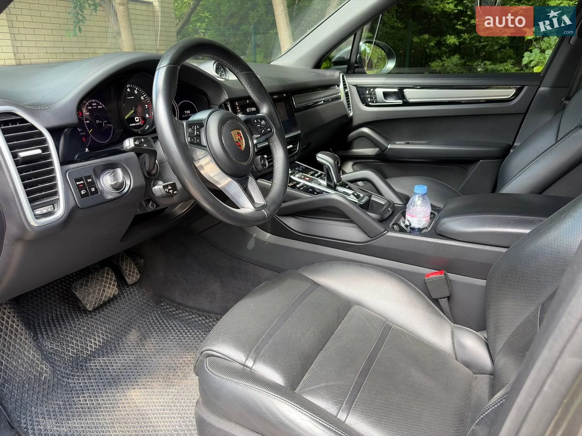 2021 Porsche Cayenne - мініатюра 3