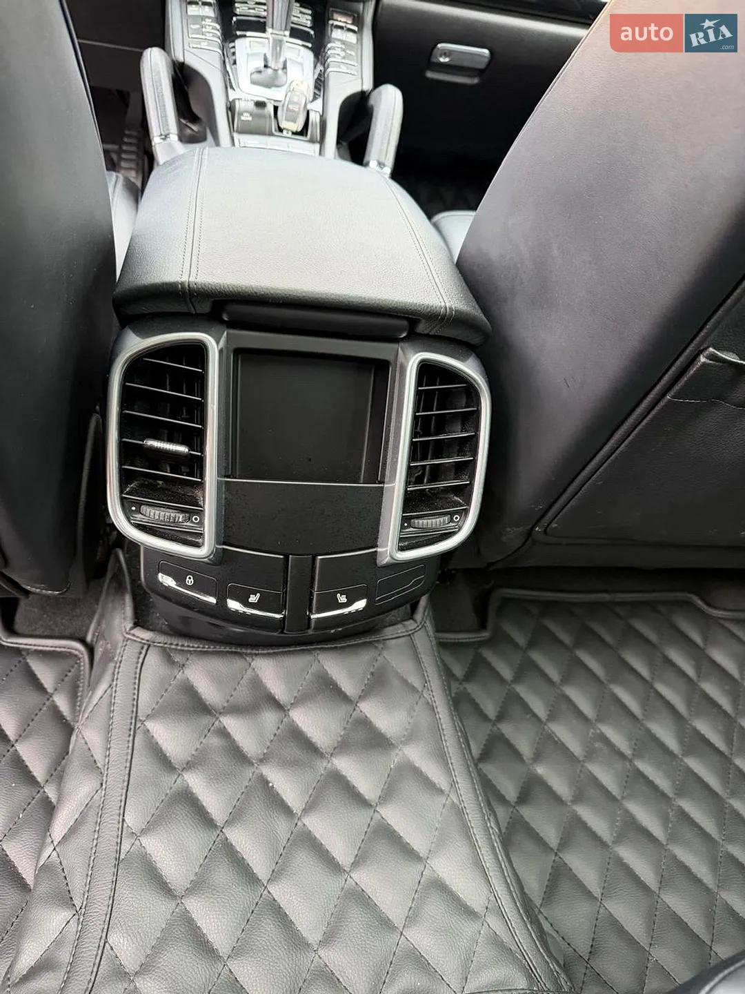 2014 Porsche Cayenne - мініатюра 12