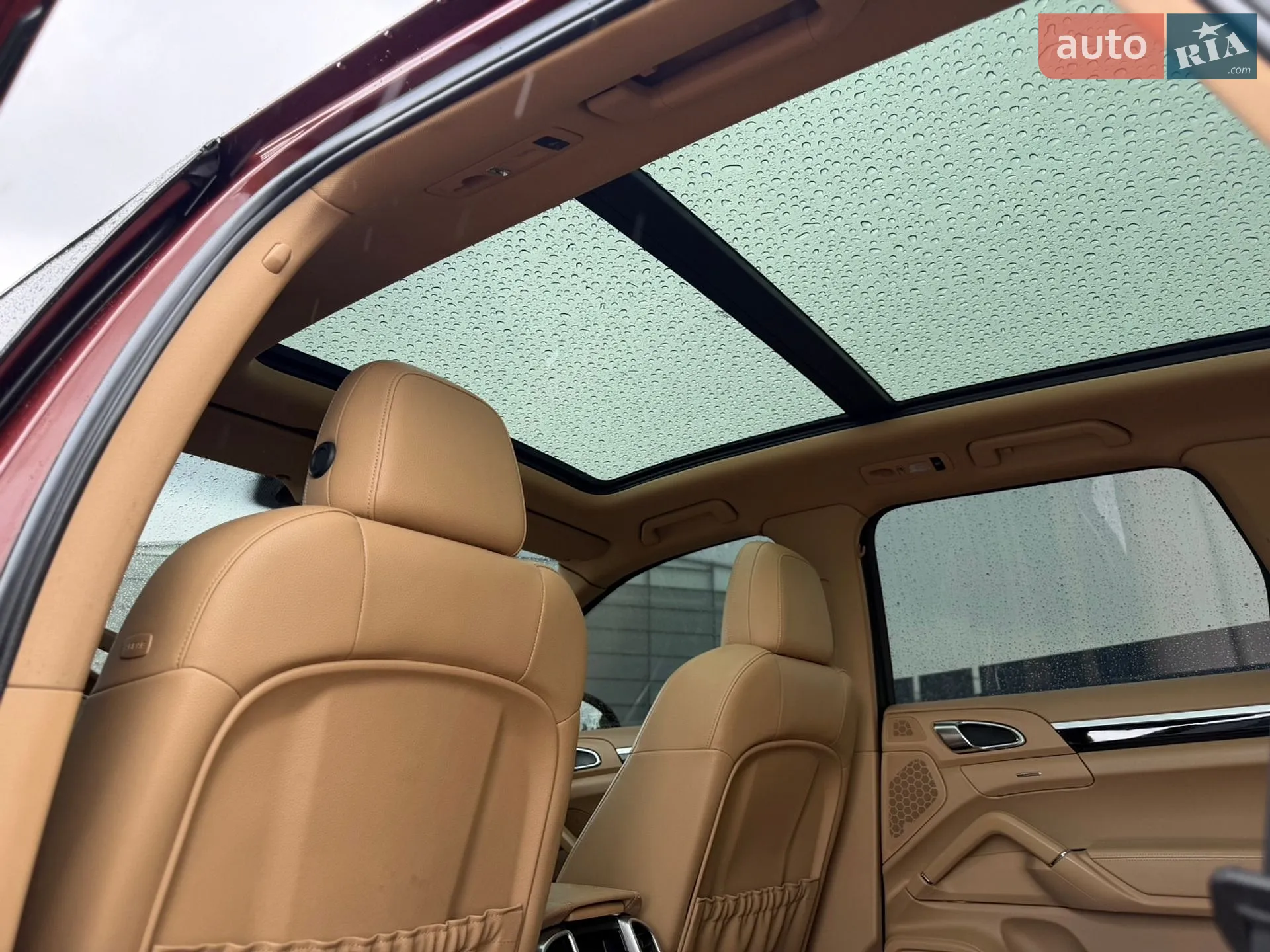 2011 Porsche Cayenne - мініатюра 18