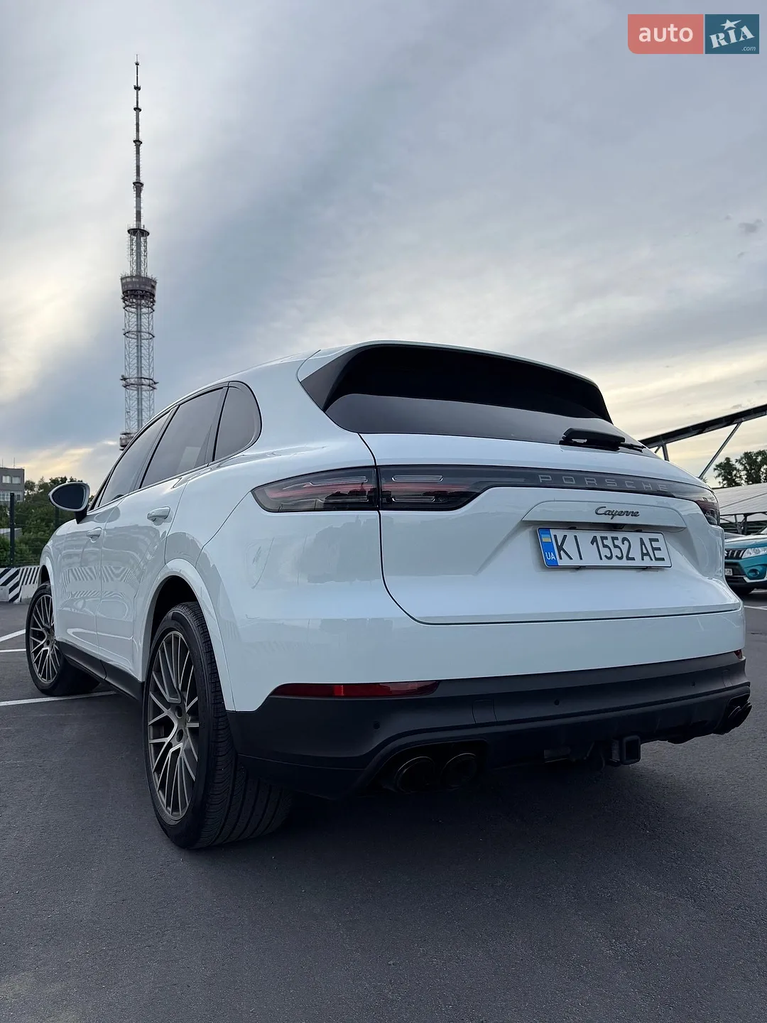 2022 Porsche Cayenne - мініатюра 7
