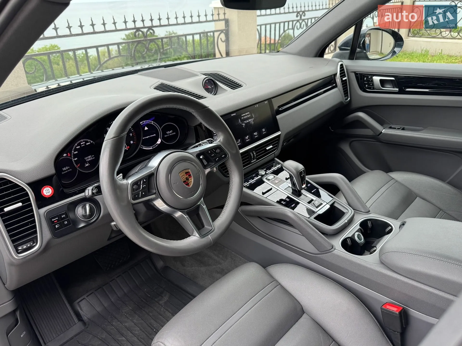 2019 Porsche Cayenne - мініатюра 8
