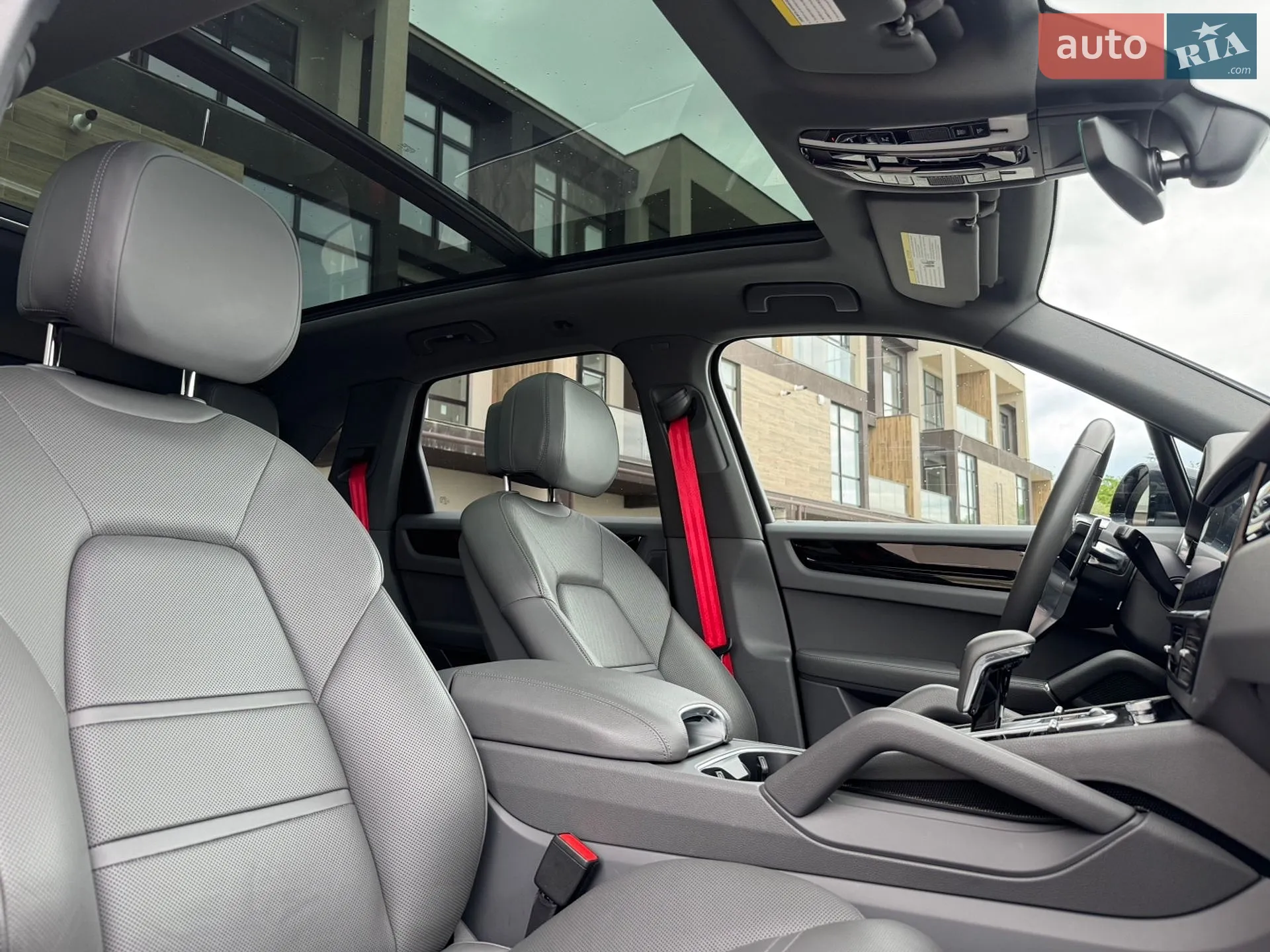2019 Porsche Cayenne - мініатюра 16