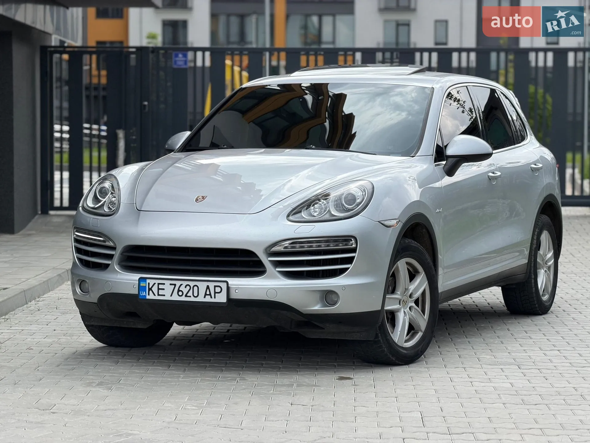 2012 Porsche Cayenne - мініатюра 5