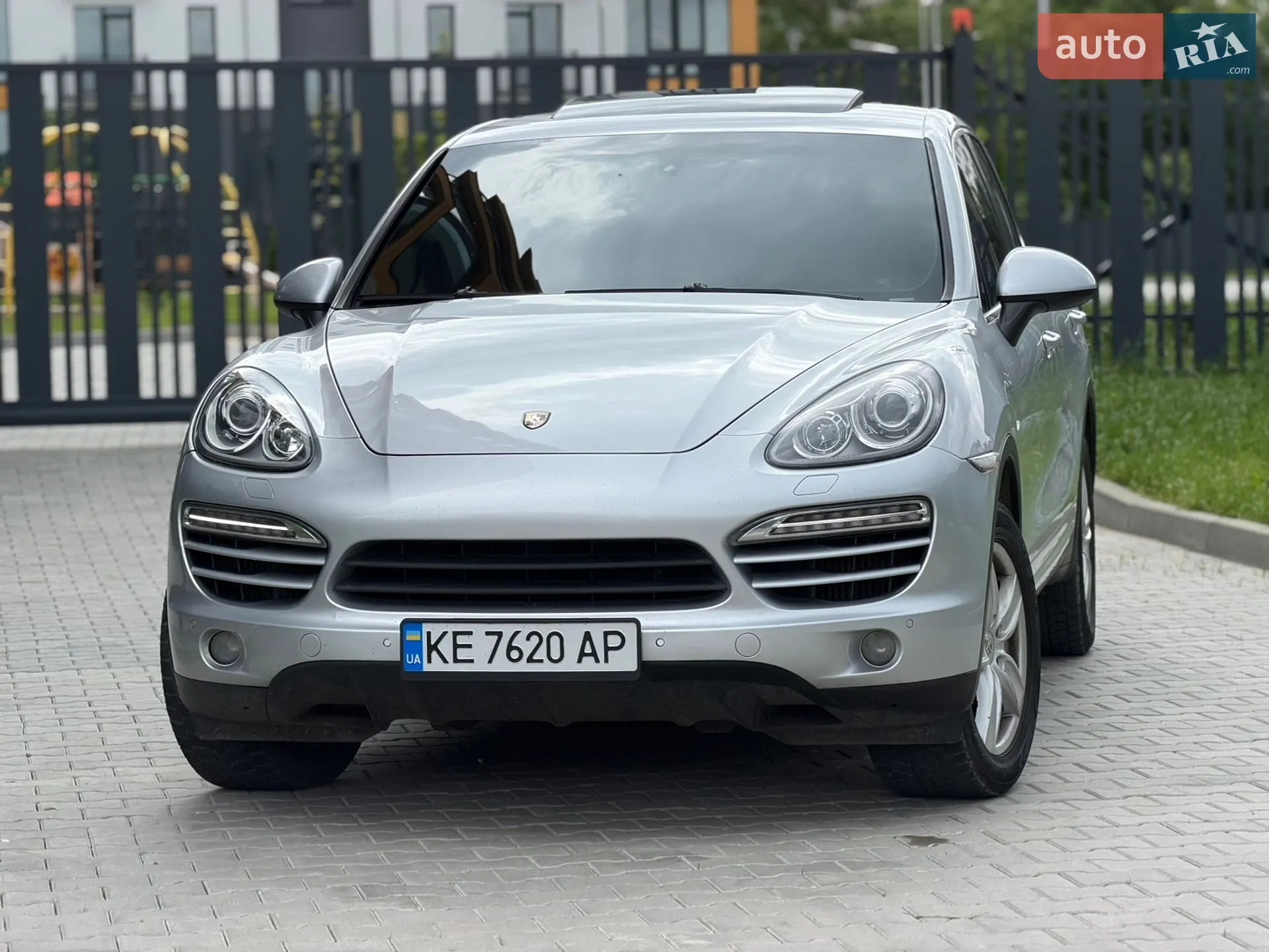 2012 Porsche Cayenne - мініатюра 10