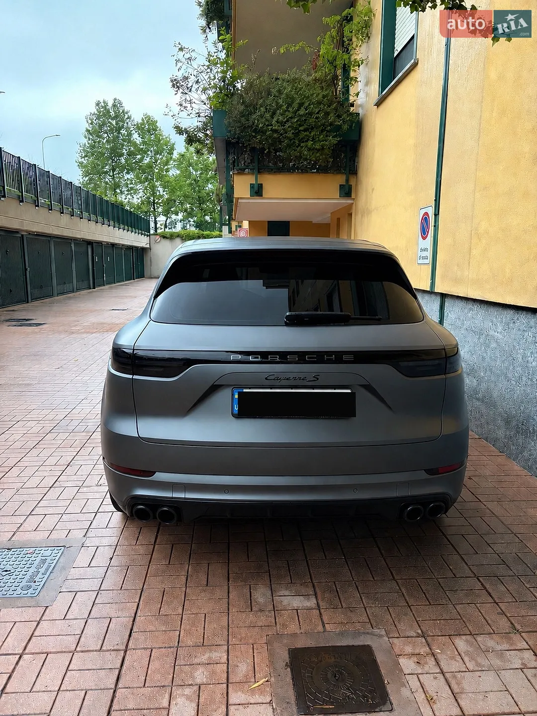 2019 Porsche Cayenne - мініатюра 5