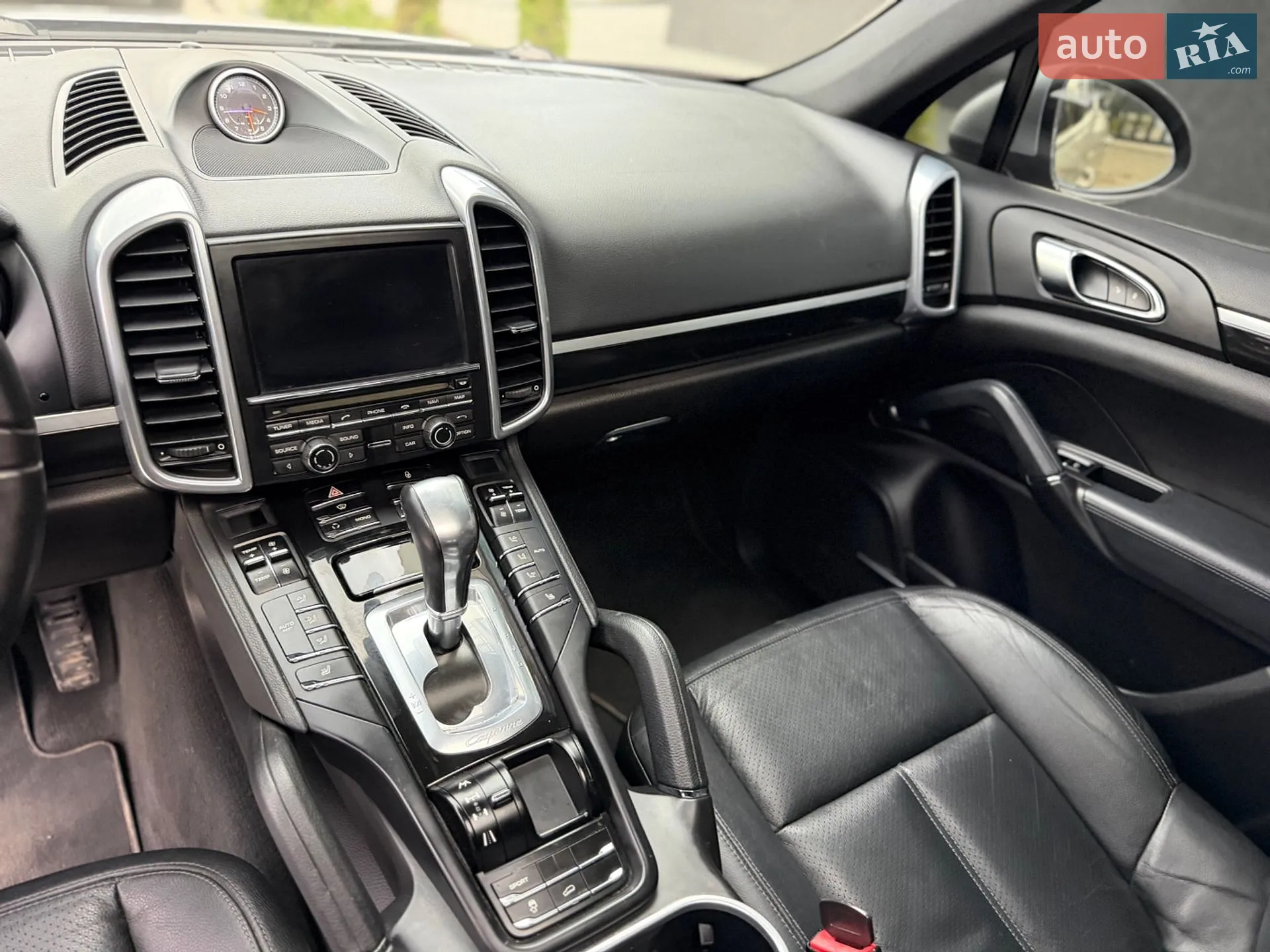 2012 Porsche Cayenne - мініатюра 25