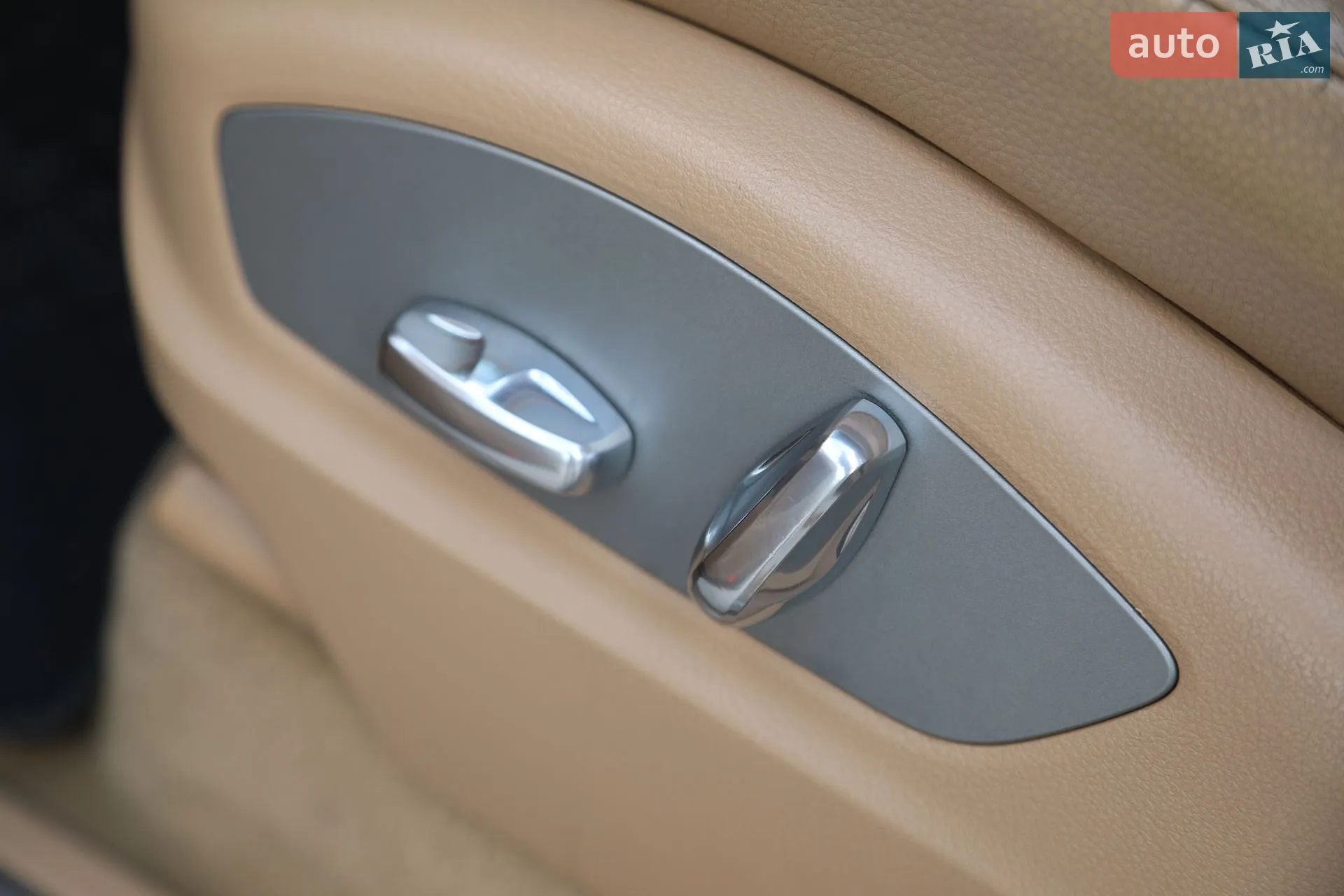 2014 Porsche Cayenne - мініатюра 35