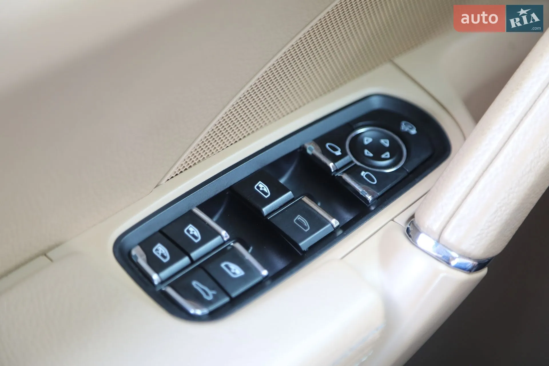 2014 Porsche Cayenne - мініатюра 34