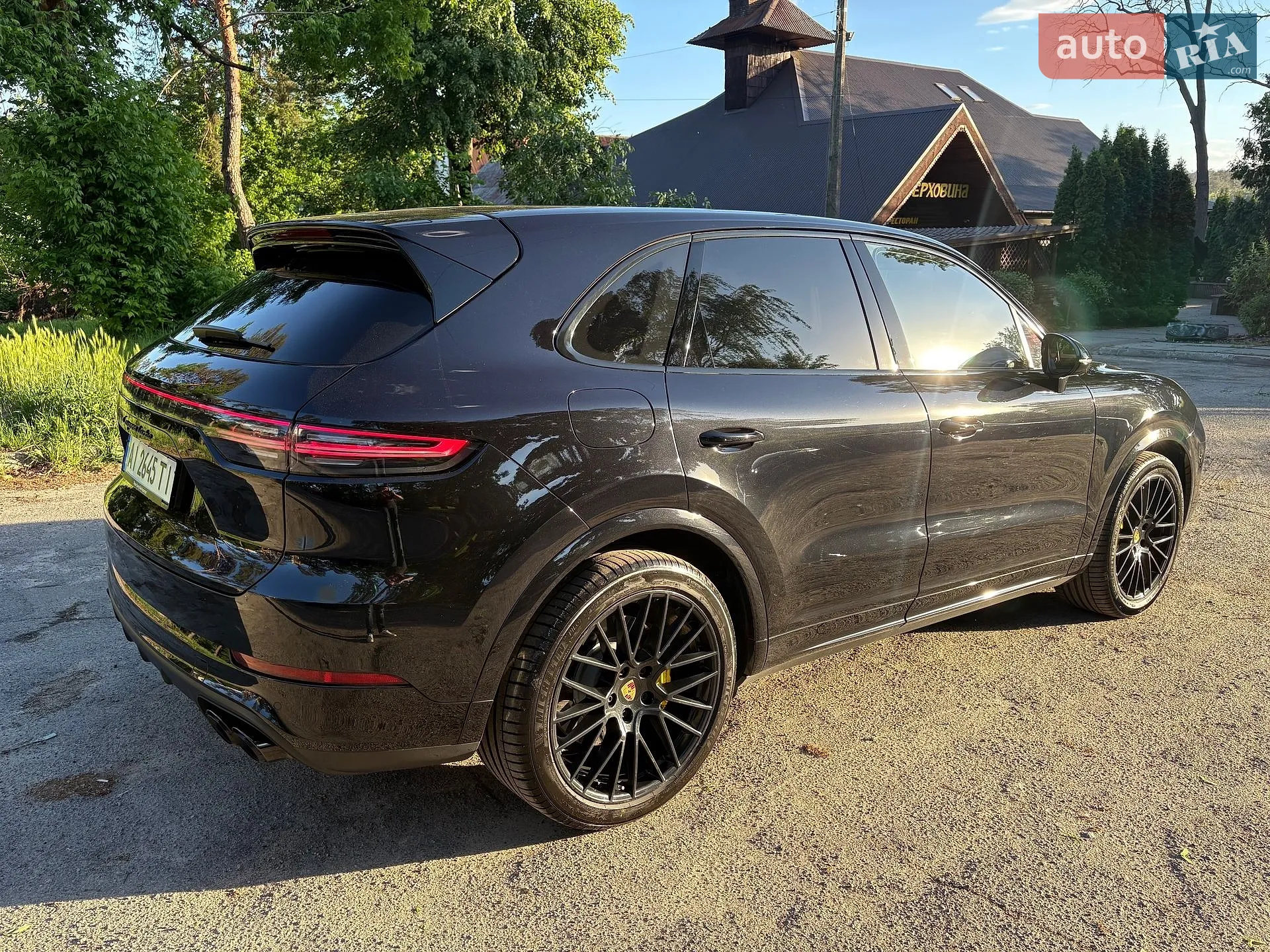 2018 Porsche Cayenne - мініатюра 3