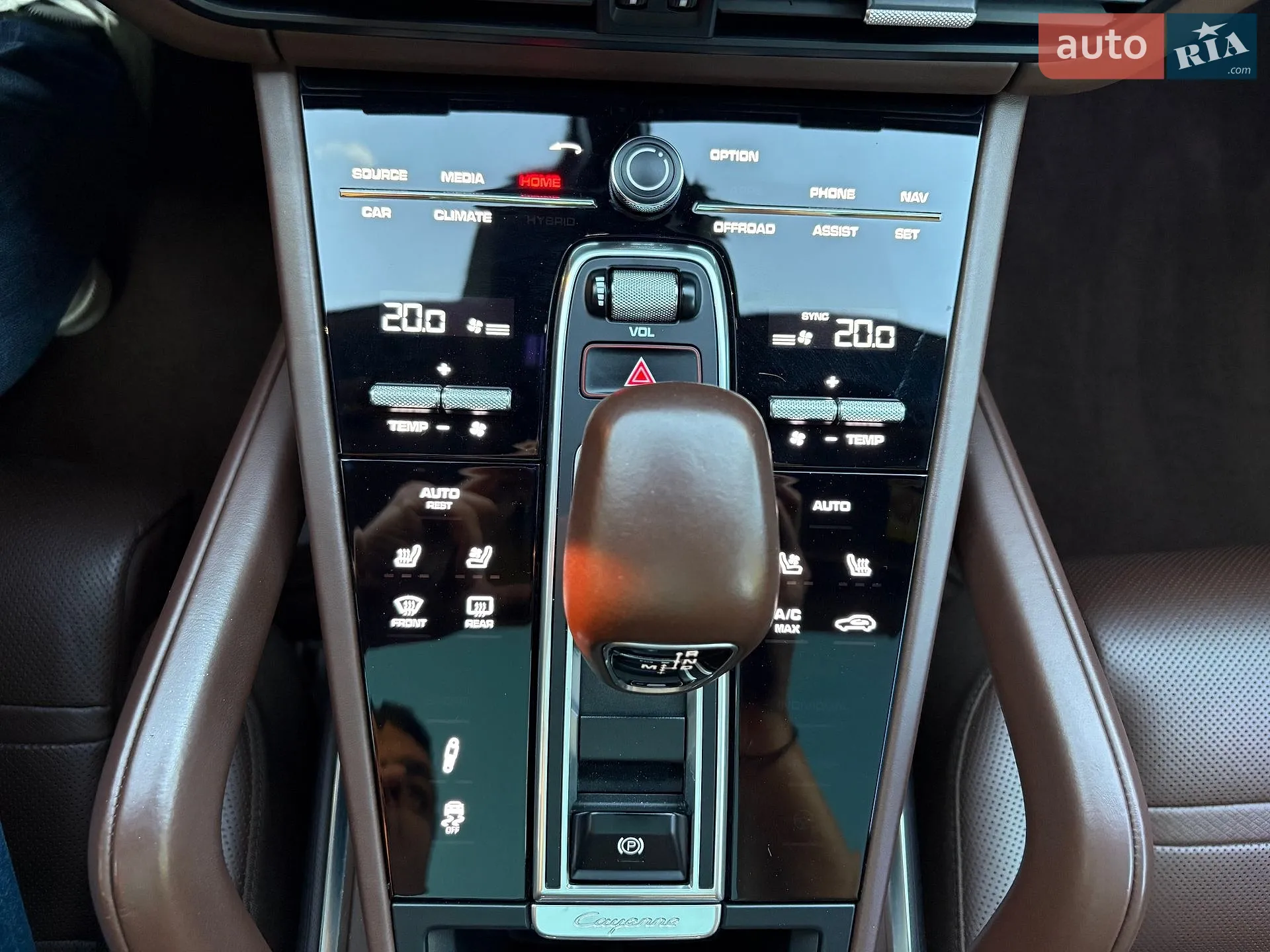 2018 Porsche Cayenne - мініатюра 39